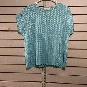 Lanalee Small Turquoise Short Sleeve‎ Blouse Dress Shirt Raw Hem